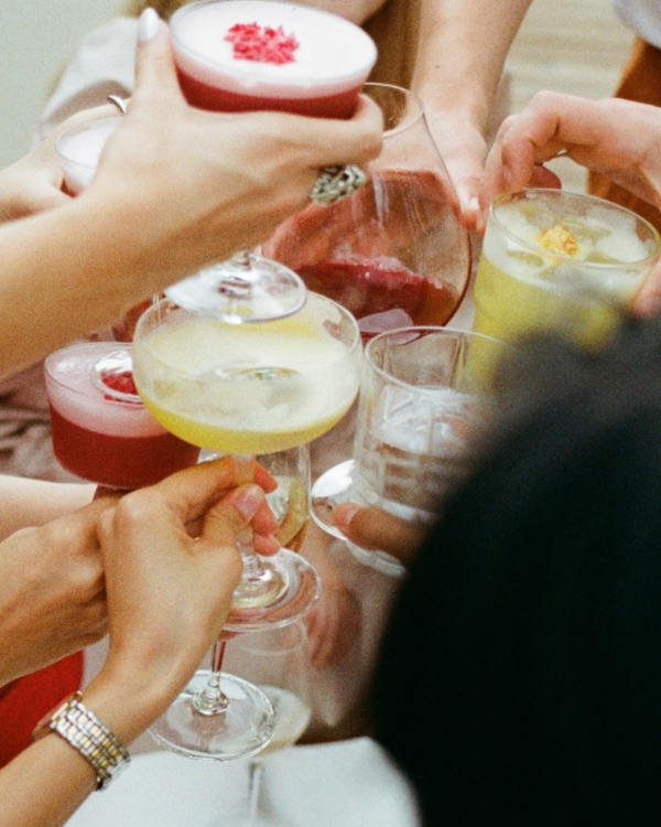 Красной нитью. Вдохновение древними поверьями и вечной