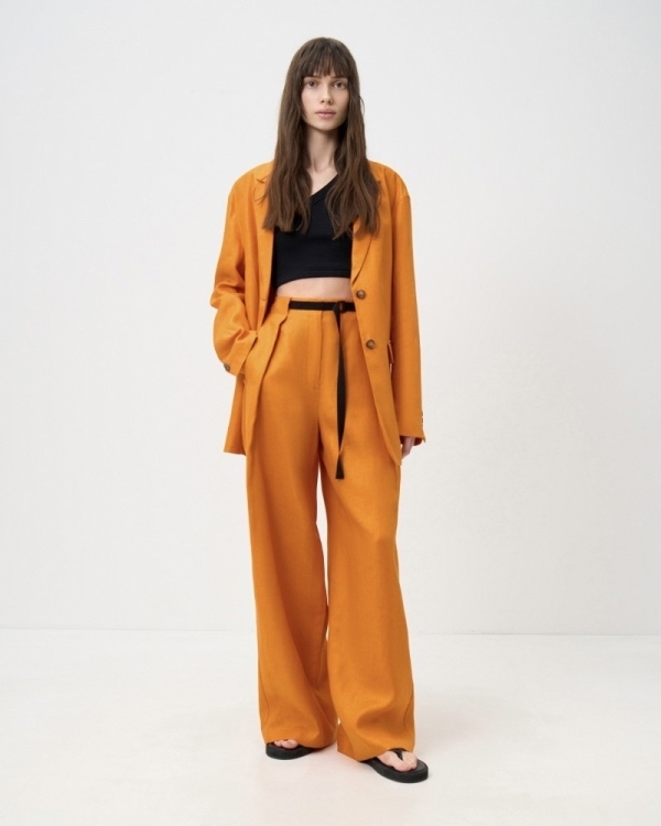 Дресс-код — лен: рассказываем, как можно одеться гостям