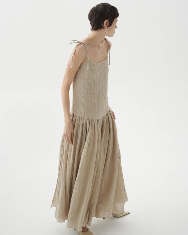 Дресс-код — лен: рассказываем, как можно одеться гостям