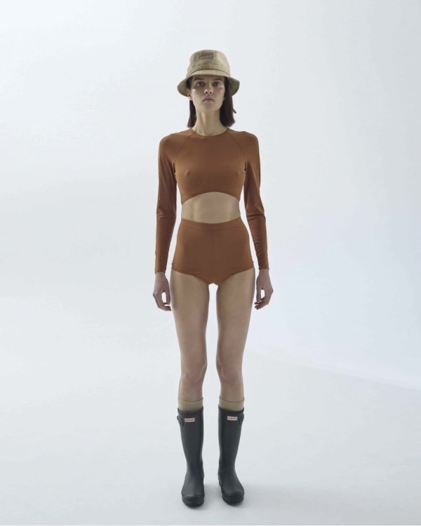 Купальников много не бывает. Самые модные бикини,