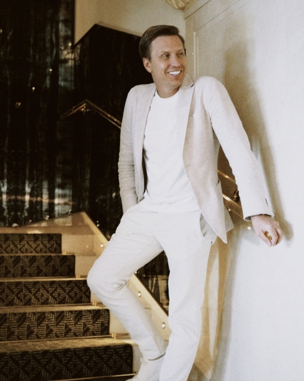 «Мне платят очень большие деньги. Но гораздо