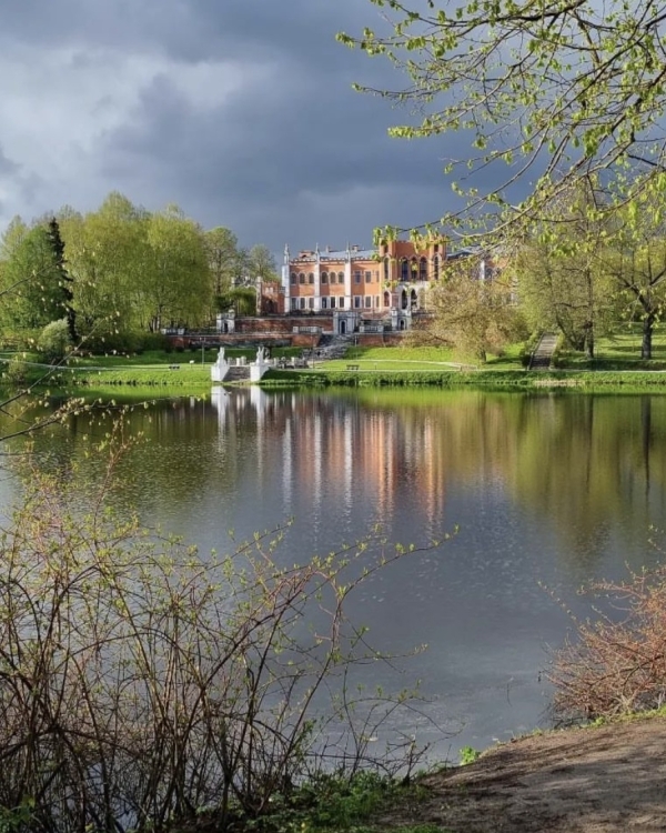 Гедонистам на заметку: 10 красивых загородных усадеб