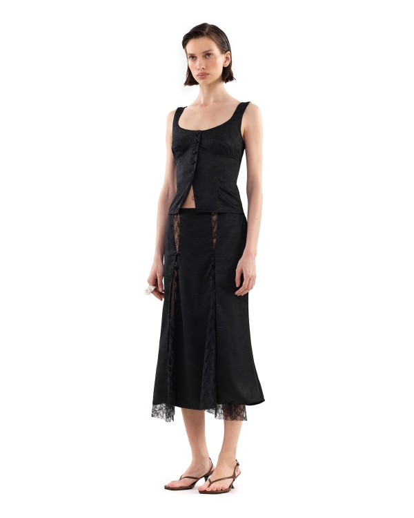 У каких российских брендов можно купить вечерний