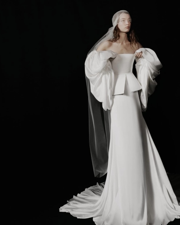 Из фигуристки в главного свадебного дизайнера: история