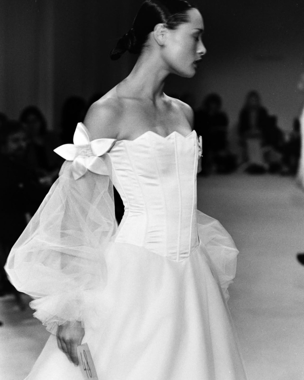 Из фигуристки в главного свадебного дизайнера: история