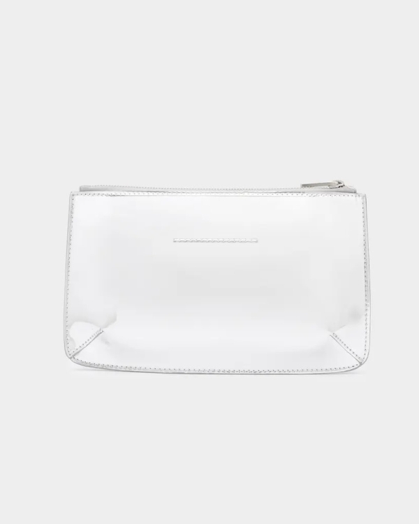 Клатч — то, что нужно невесте в