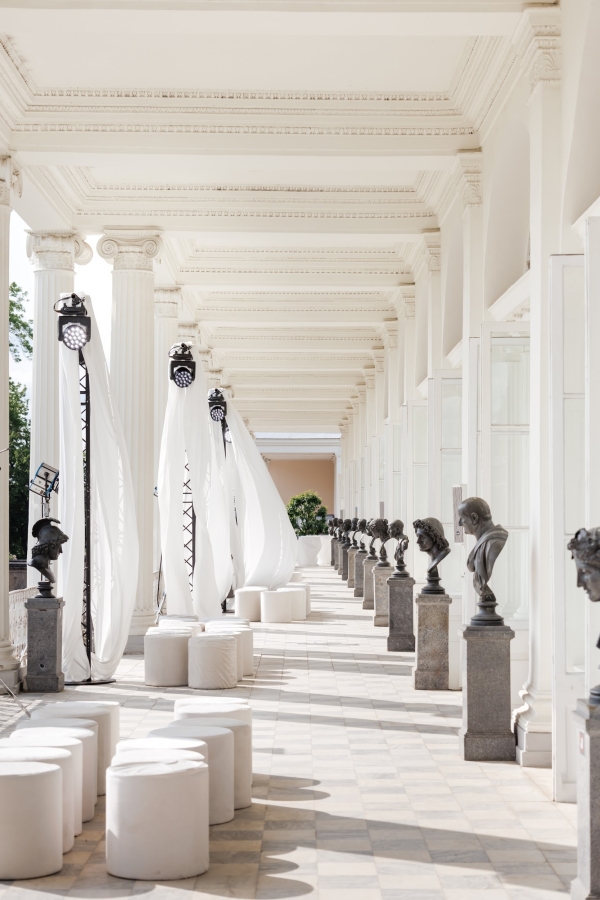 Как создавался показ Lichi, который соединил в