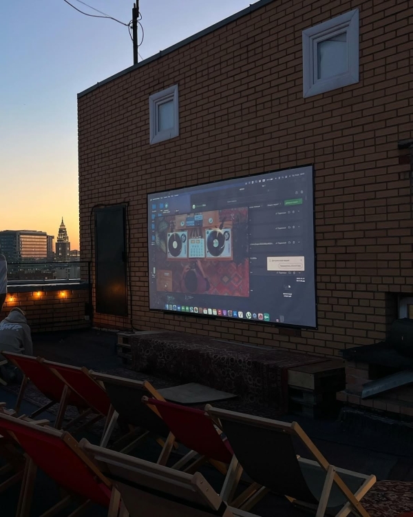 Где смотреть кино под открытым небом в