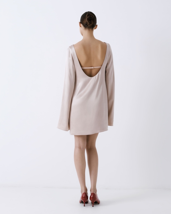 У каких российских брендов можно купить вечерний