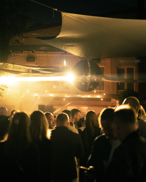 Открытие киносада в DFF, городская пробежка с