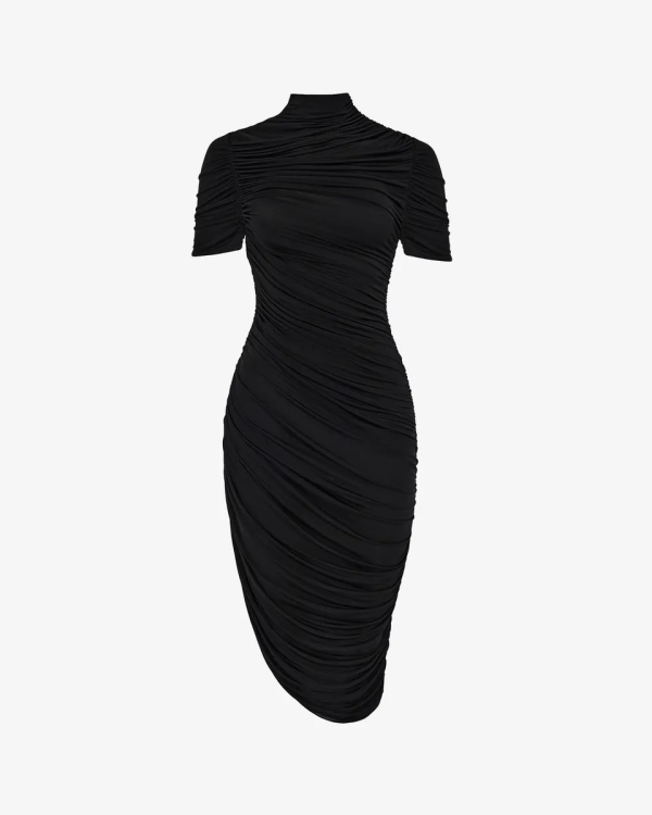 У каких российских брендов можно купить вечерний