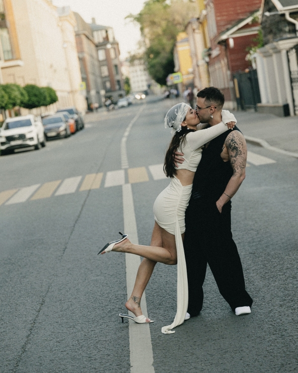 Интервью с невестой: о вдохновении эстетикой antibride