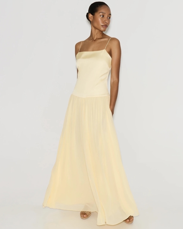 Какое платье взять с собой в свадебное