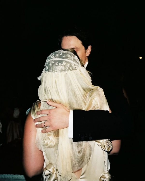 9 способов успокоиться, если эмоции на свадьбе