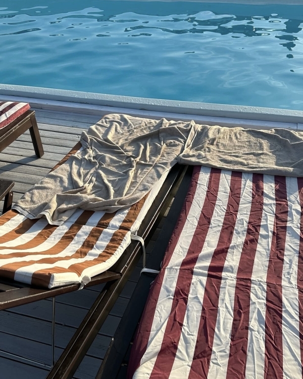 Лето в городе: лучшие пляжные клубы для