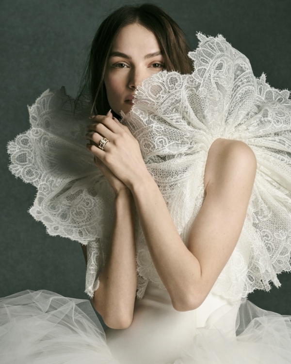 Из фигуристки в главного свадебного дизайнера: история