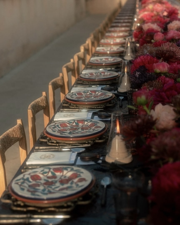 Как сделать масштабный ивент в замке, показывает