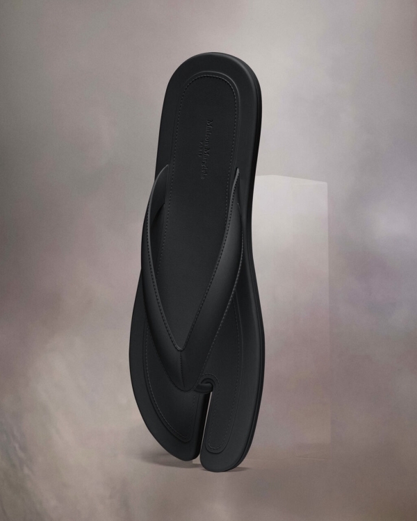 Не только вьетнамки. Какую обувь взять с