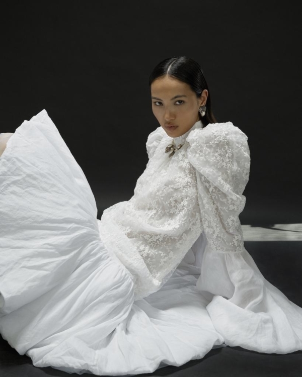 Ниже пояса. Где купить свадебное платье с