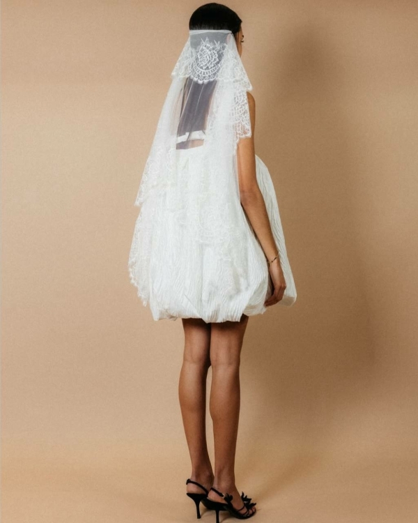 Вот актуальные идеи, как сделать летний свадебный