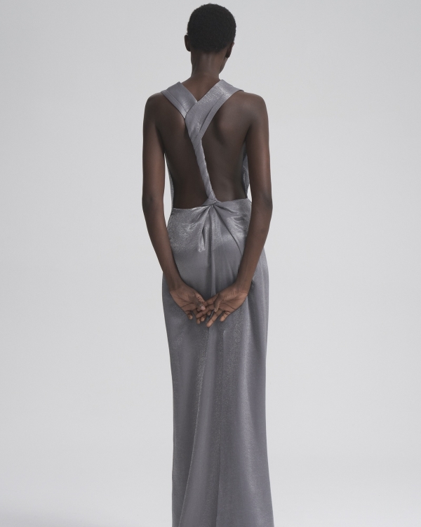 У каких российских брендов можно купить вечерний