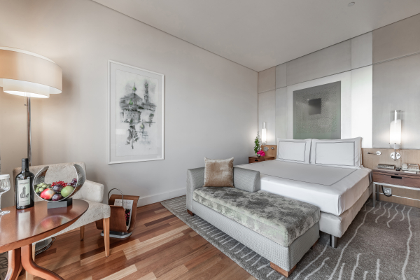 Площадки Swissôtel Красные Холмы