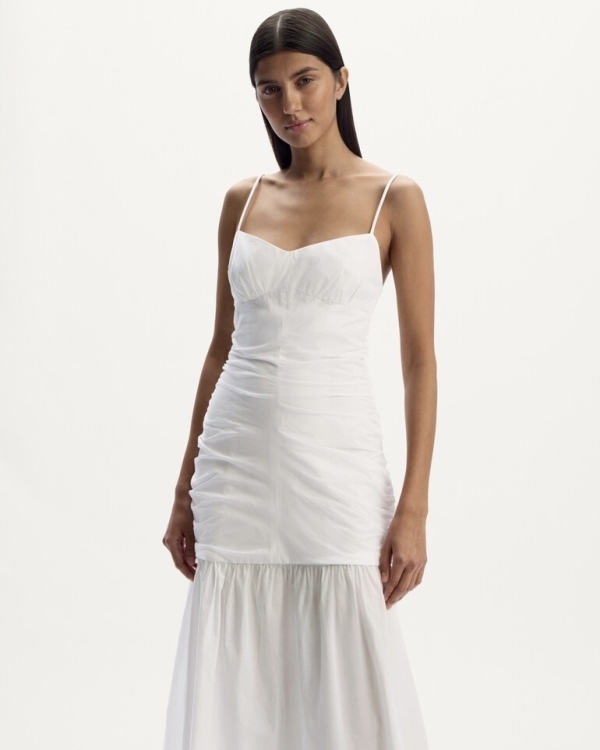 Ниже пояса. Где купить свадебное платье с