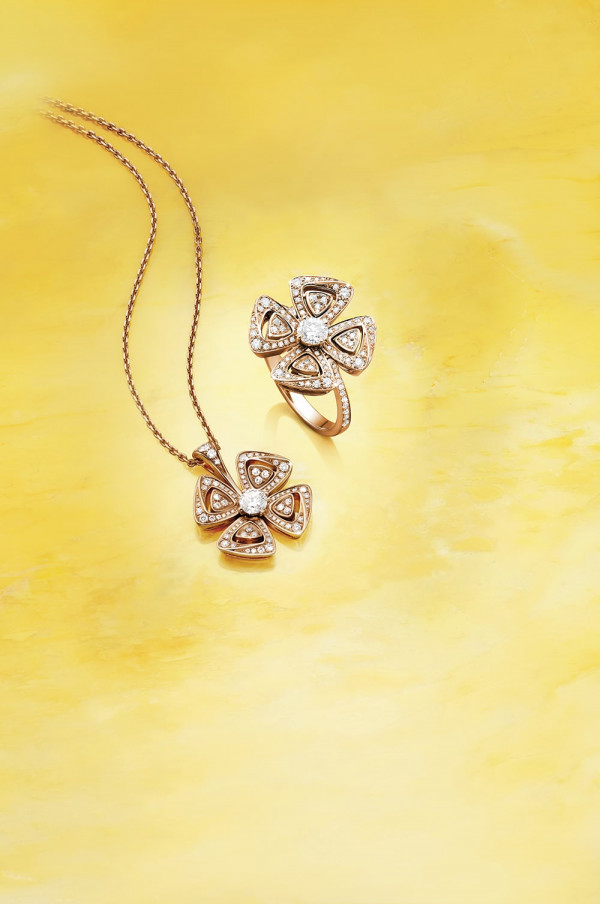 Fiorever: весенняя коллекция украшений BVLGARI