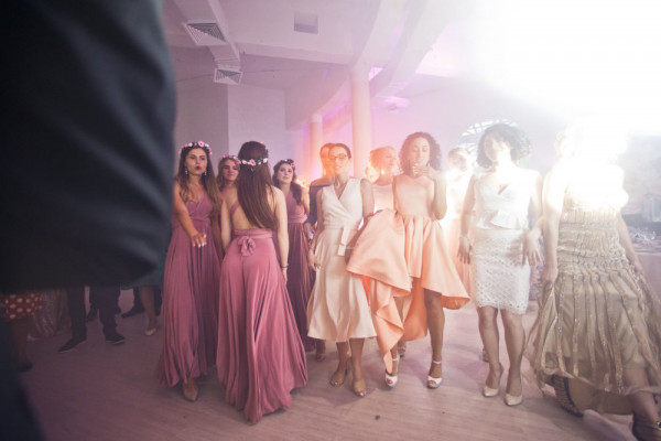 Танцующие звёзды: свадьба в загородном ресторане «Вилла