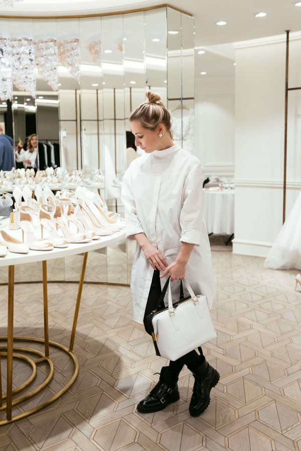 Новые коллекции знаменитых дизайнеров в Wedding by