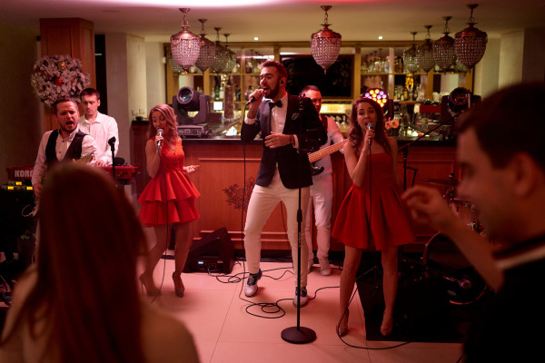 9 идей, где отдохнуть 8 марта