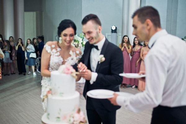 Танцующие звёзды: свадьба в загородном ресторане «Вилла