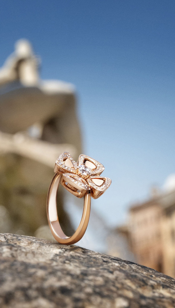 Fiorever: весенняя коллекция украшений BVLGARI