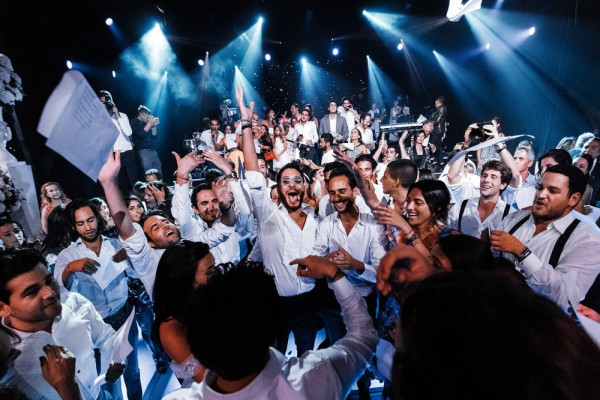 Колоритная свадьба в Монте-Карло