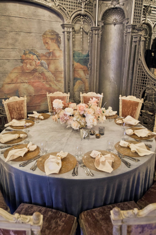 5 ресторанов известных сетей, где можно провести