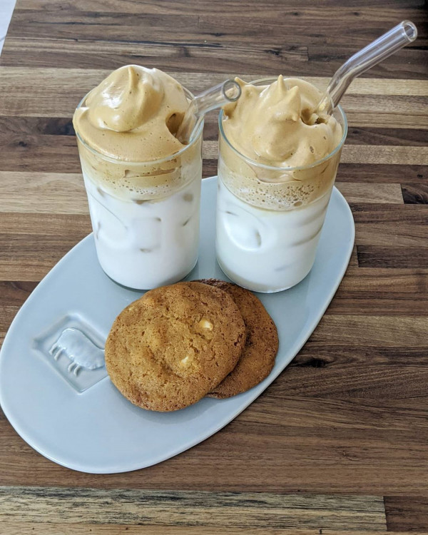 Кофе в постель: 3 красивых напитка для