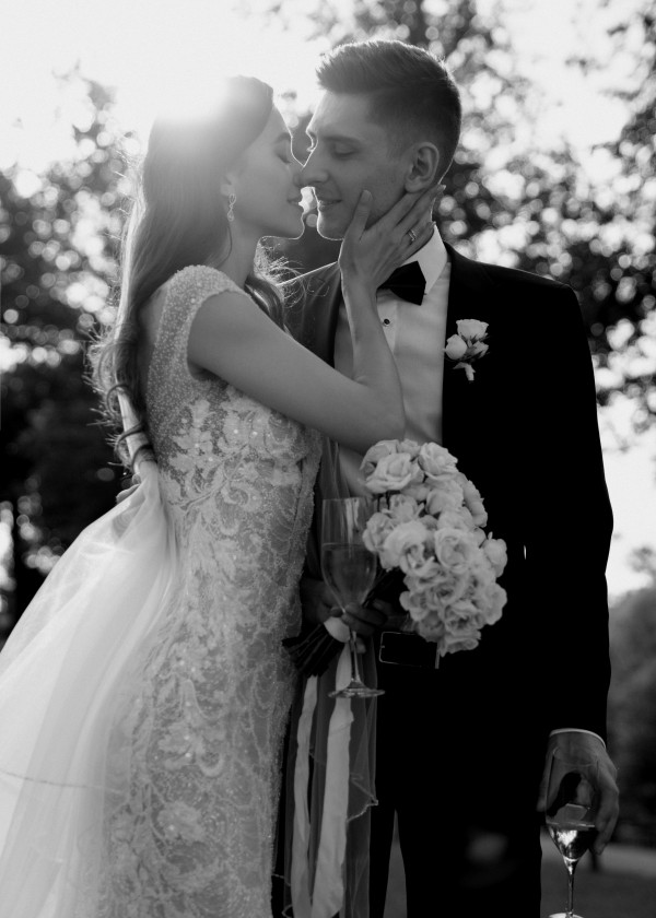 Свадьба в атмосферном замке в Павловске