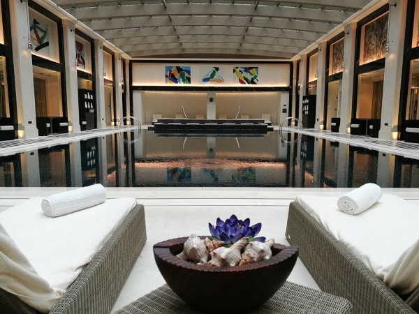 Что подарить себе на 8 Марта