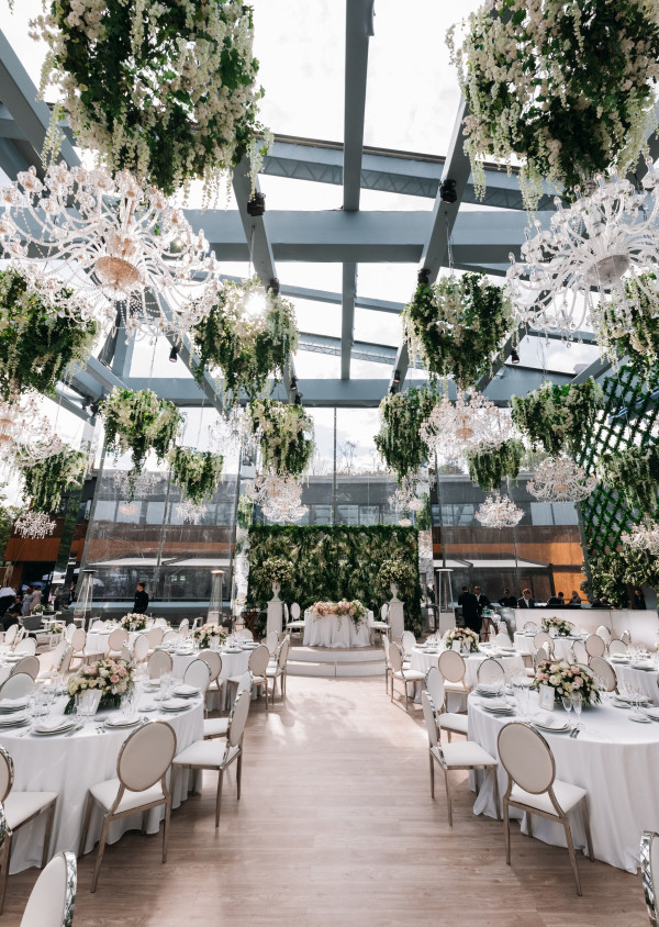 8 площадок с открытыми верандами для летней