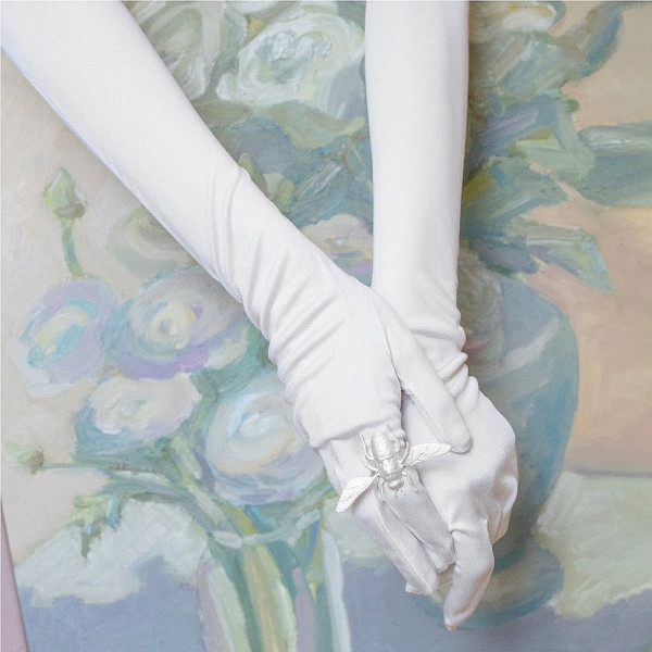 Свадебные платья Edem теперь можно примерять дома