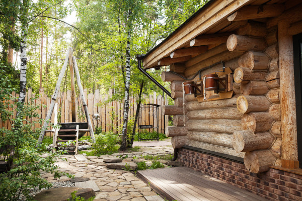 Загородные коттеджи для камерной свадьбы