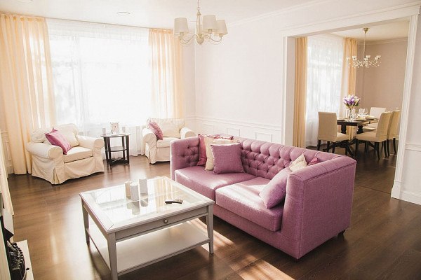 Загородные коттеджи для камерной свадьбы