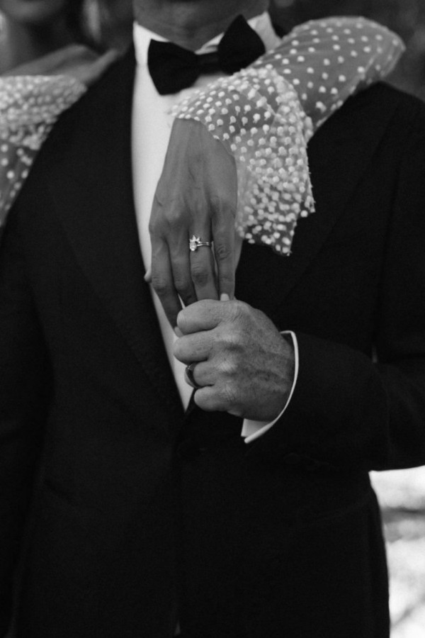 Переносить свадьбу или отменять? Отвечают агентства