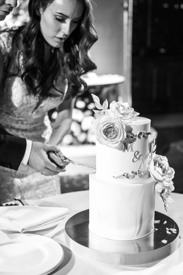 Классическая сдержанная свадьба в центре Москвы