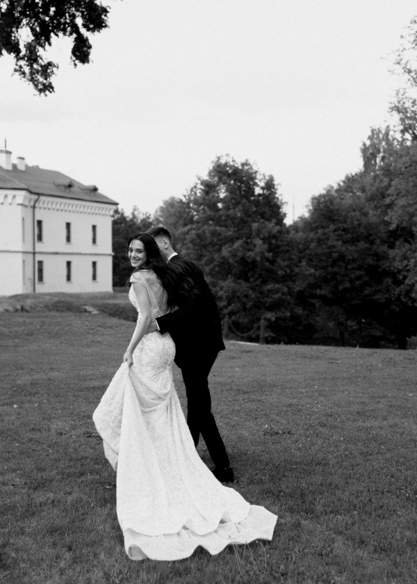 Свадьба в атмосферном замке в Павловске