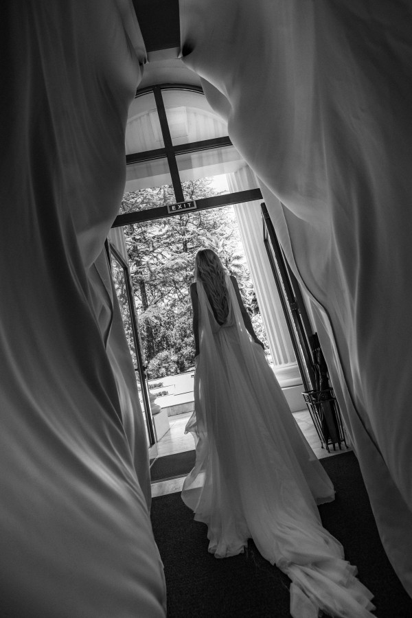 Солнечная свадьба на берегу Черного моря