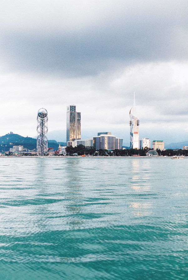 Предсвадебная съемка на побережье Аджарии