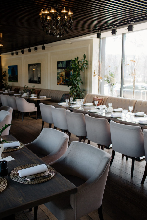 «К нам приходят за элегантными свадьбами и