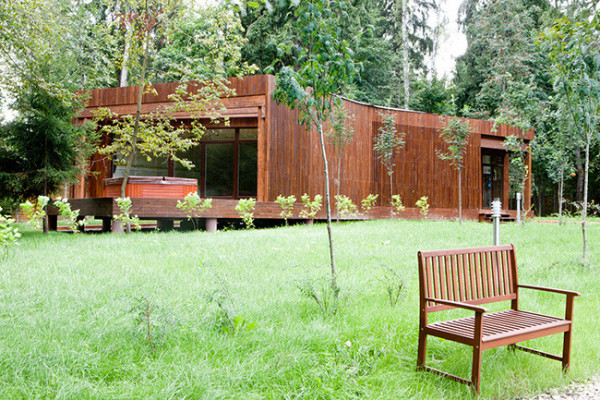 Загородные коттеджи для камерной свадьбы