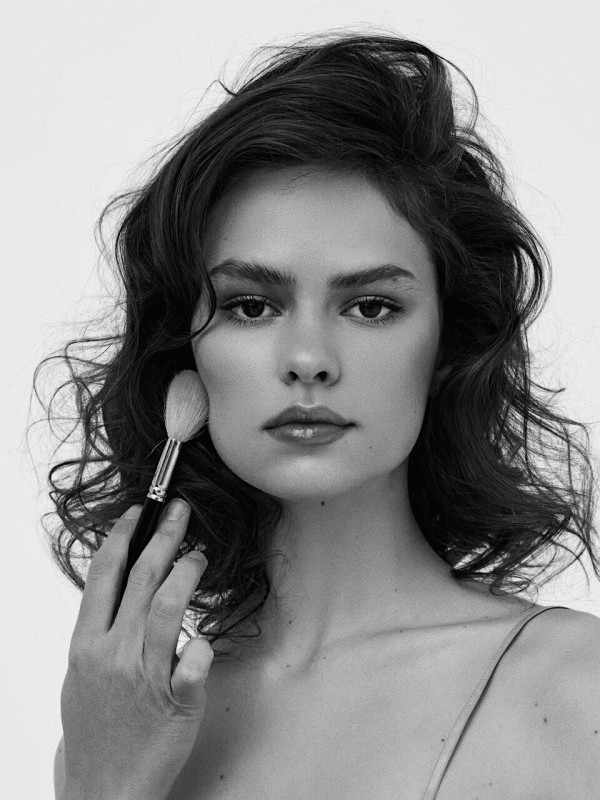 Стилисты Юлия Плотникова